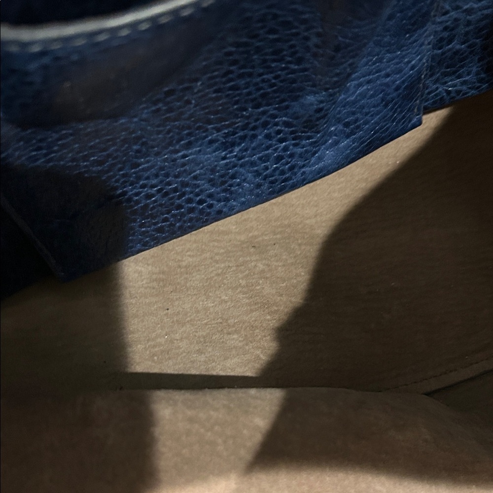 B May Luxury Designer Blue Leather Tote Bag with Suede lining EUC Comp $550 - Picture 3 of 6
